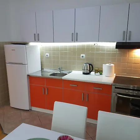 Anastasija - Stan Na Dan * Banja Luka